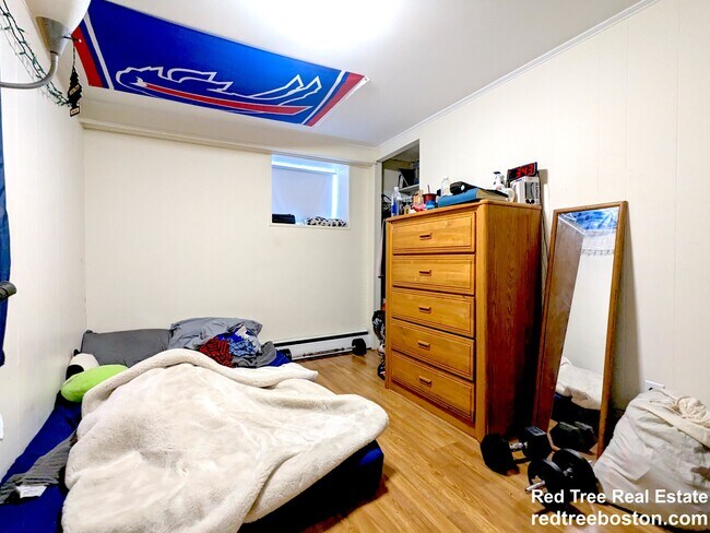 Foto del edificio - 19 Brighton Ave