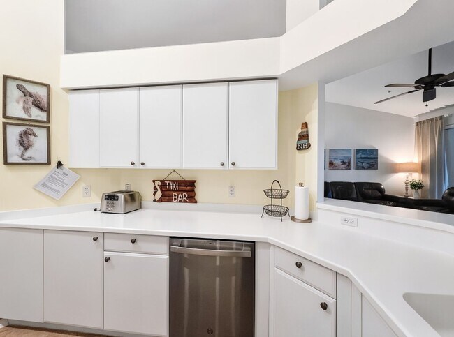 Foto del edificio - 3-bedroom condo available in Flamingo Fairways II