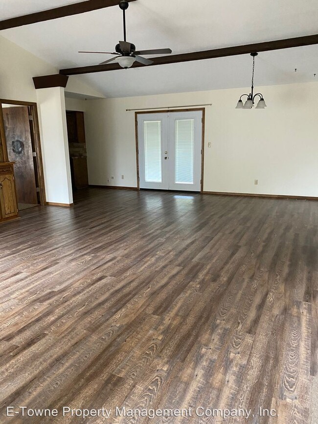 Building Photo - 3 br, 2 bath House - 1410 W. Ridge Place