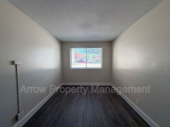 Foto del edificio - 1315 F St