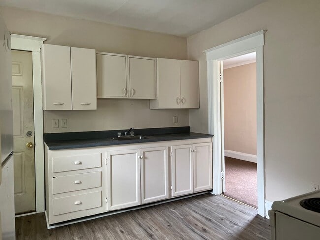 Building Photo - 64-66-66 Lincoln Ave