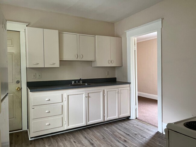 Foto del edificio - 64-66 Lincoln Ave