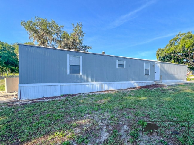 Foto del edificio - 8535 Mathews Rd