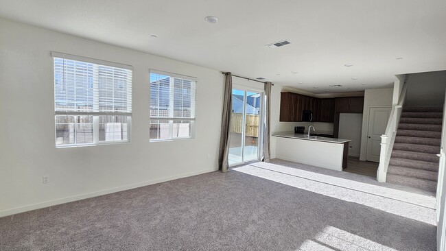Building Photo - 10298 Maribel Way
