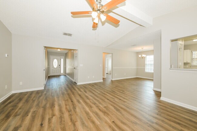 Foto del edificio - 1142 Windy Willows Dr