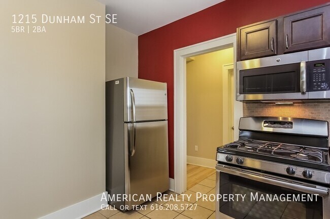 Foto del edificio - 1215 Dunham St SE
