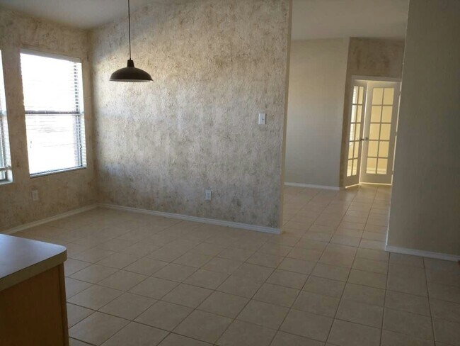 Building Photo - 6505 Blazing Star Dr