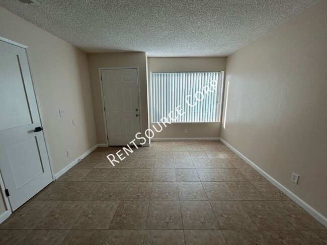 Foto del edificio - 2 Bedroom, 1 Bathroom Condo in West Lancaster