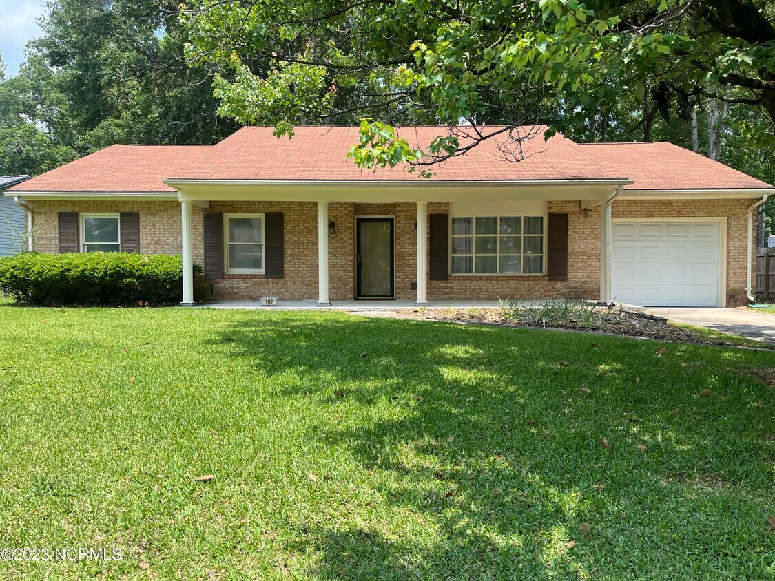 102 Laran Rd, Jacksonville, NC 28540 House Rental in Jacksonville, NC