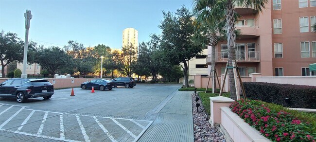 Foto del edificio - 3505 Sage Rd