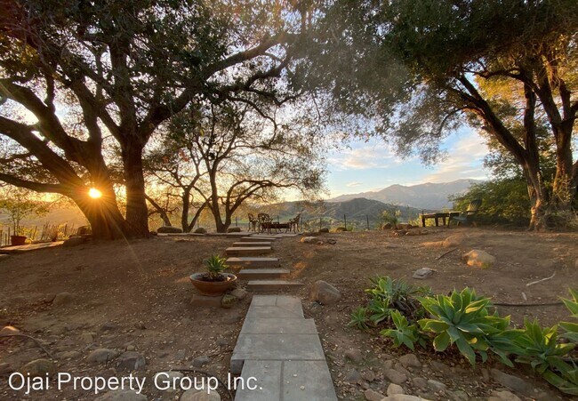 Building Photo - 4 br, 3 bath House - 11051 Puesta del Sol