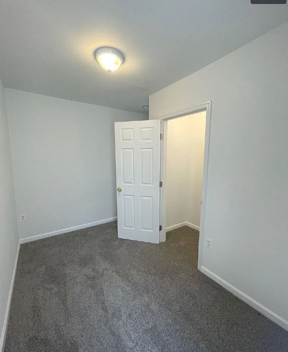 Building Photo - 2111 Clifton Ave