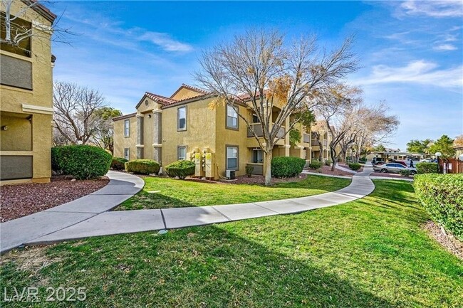 Foto del edificio - 2300 E Silverado Ranch Blvd