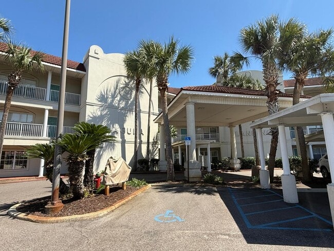 Building Photo - 5 Laguna St