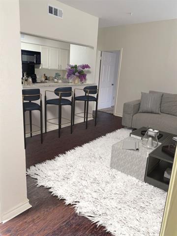 Foto del edificio - 6760 Eastridge Dr