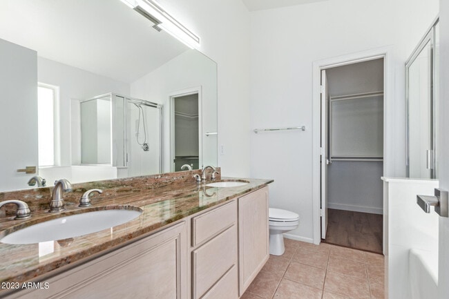 Building Photo - 4354 E Campo Bello Dr