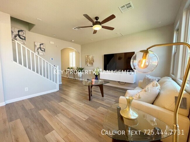Foto del edificio - MODERN 3 BED 2.5 BATH 2 STORY HOME LOCATED...