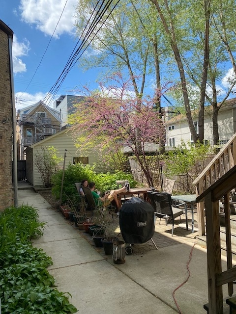 Foto principal - 848 N Hermitage Ave
