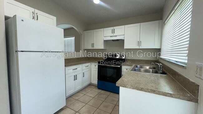 Foto del edificio - 2850 Osprey Cove Pl