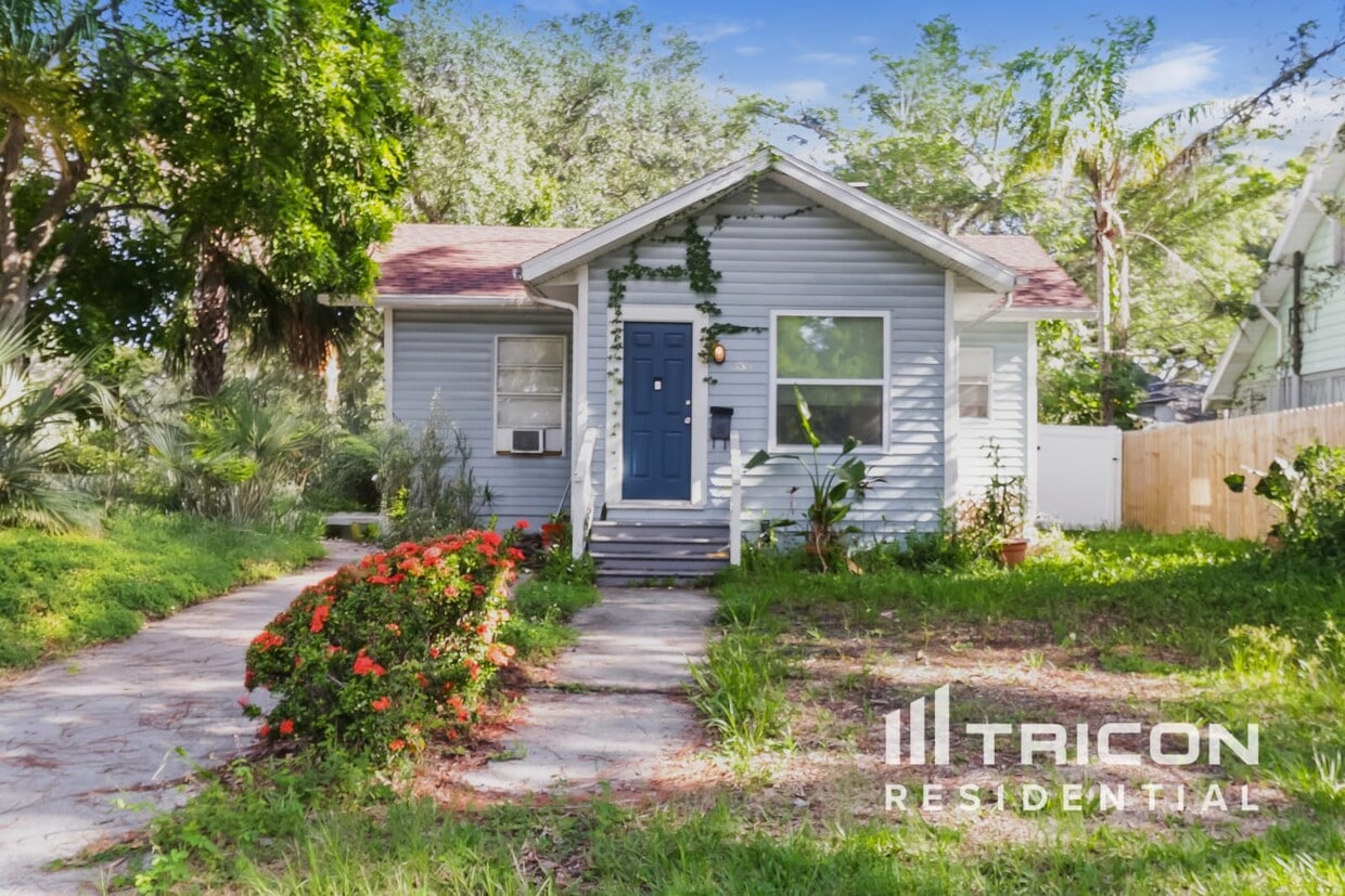 Foto principal - 355 43rd Ave N