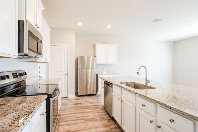 Foto del edificio - 11010 Yonder Flts