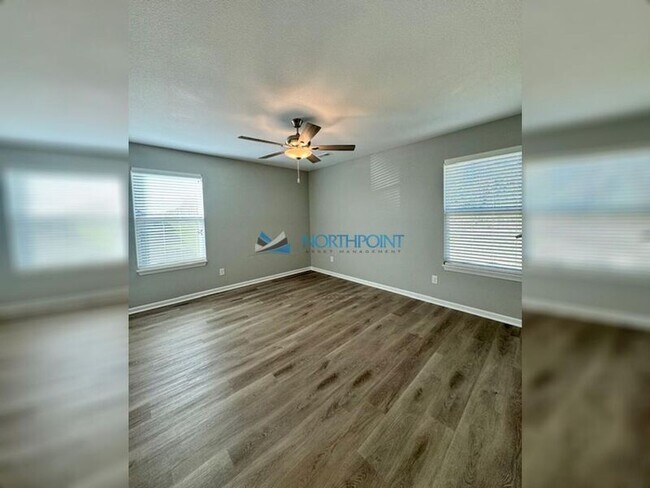 Foto del edificio - 905 Pampas St