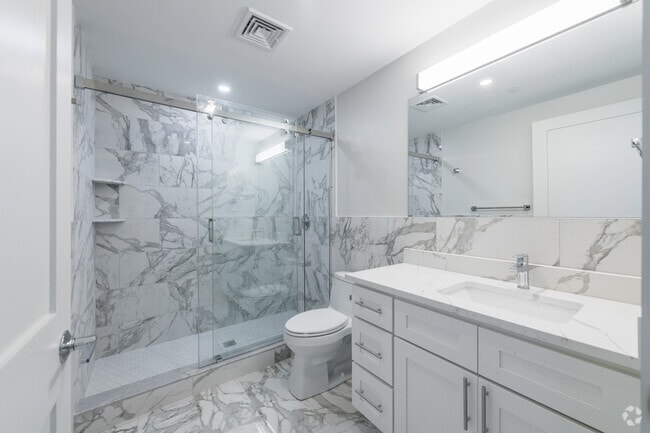 1 BR, 1 BA - 8 Hewitt St