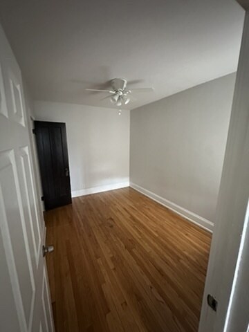Building Photo - 7555 S Eberhart Ave