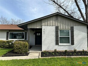 Building Photo - 362 Lockener Ave