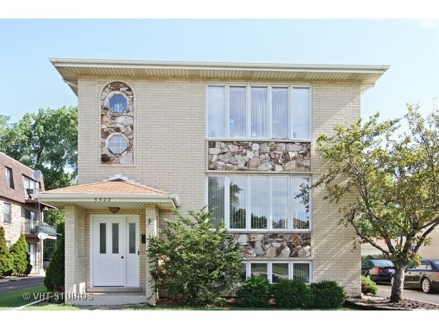 Primary Photo - 5522 W 87th St