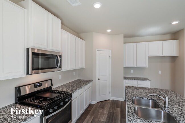 Foto del edificio - 281 Auburn Crossing Dr