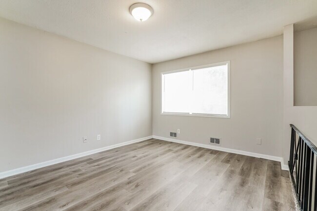 Foto del edificio - 3523 Forrest Park Rd SE