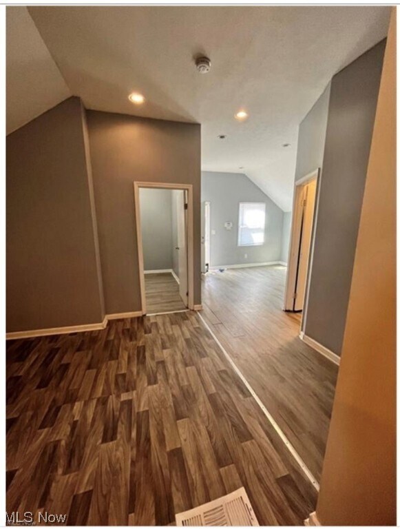 Building Photo - 9407 Benham Ave