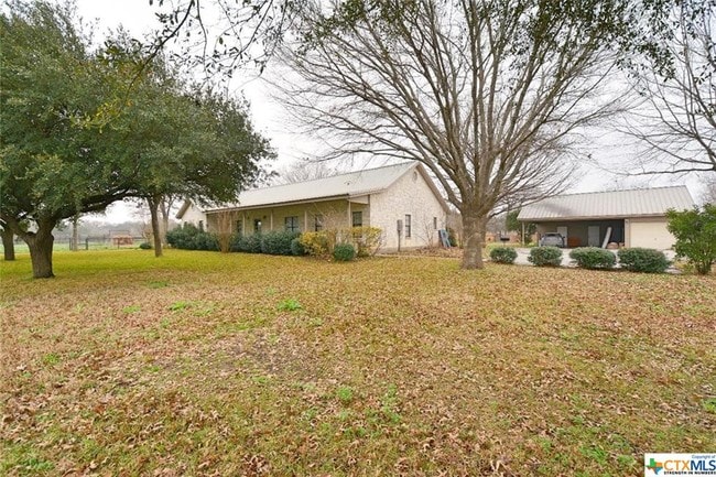 Building Photo - 624 Krueger Canyon