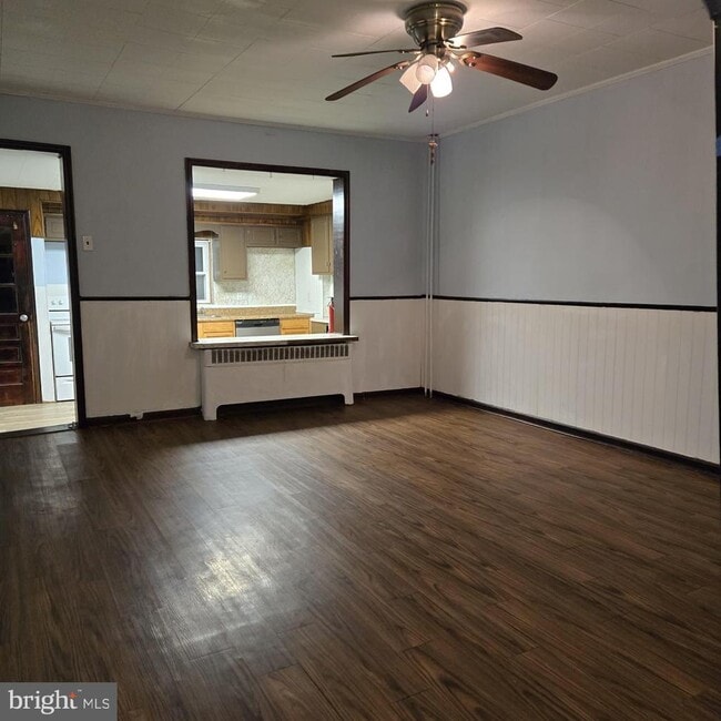 Foto del edificio - 614 N Cannon Ave