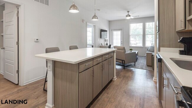 Building Photo - 599 Tapestry Lp