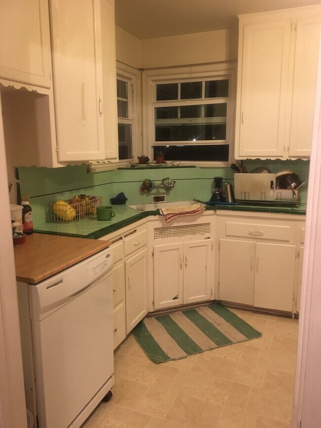 kitchen - 1331 19th St