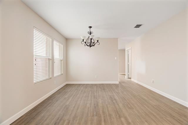 Foto del edificio - 1320 Lamar Ln