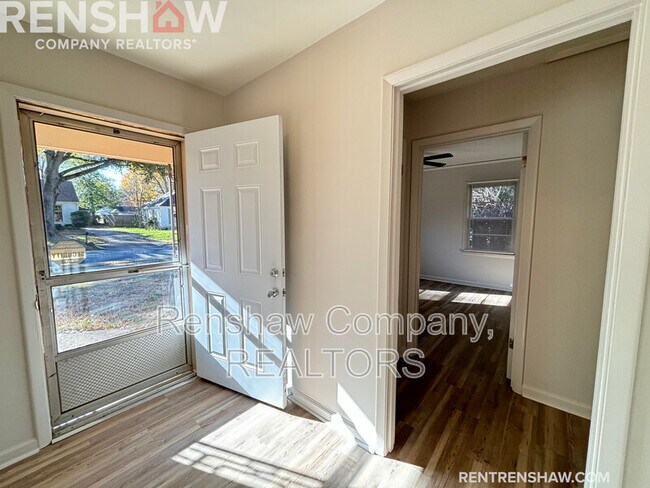 Foto del edificio - 5152 Verosa Ave