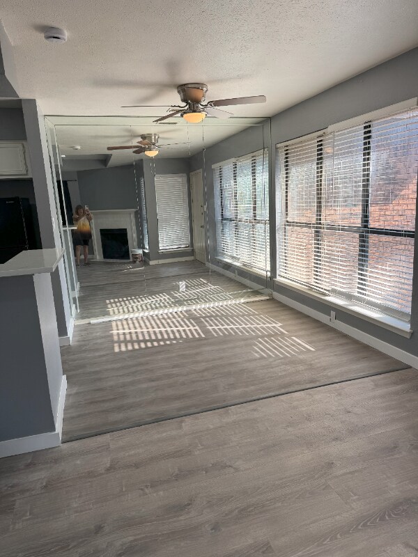 Foto del edificio - 5414 Lakeview Pkwy