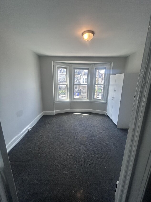 Foto principal - 1341 Green St