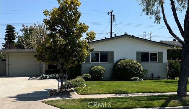 Primary Photo - 7414 El Verano Dr