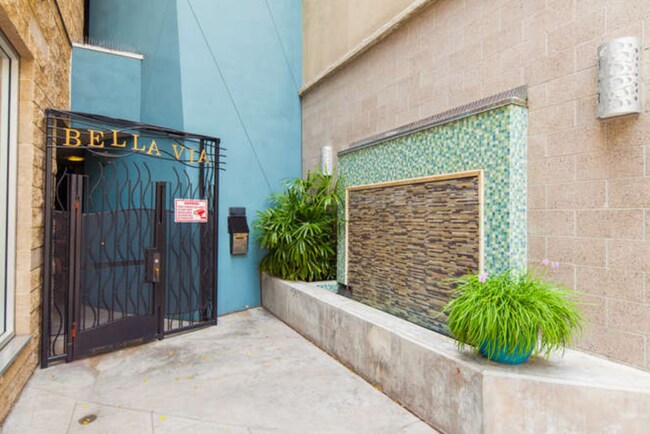 Foto del edificio - Bella Via India Street