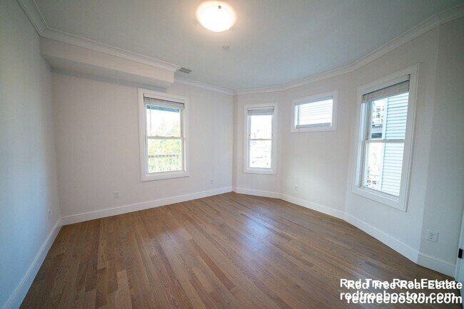 Foto del edificio - 37 Calumet St