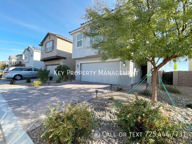 Foto del edificio - GORGEOUS 5 BEDROOM PLUS LOFT HOME NEAR FT ...