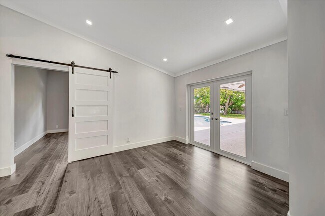 Building Photo - 6401 Crossbow Ct