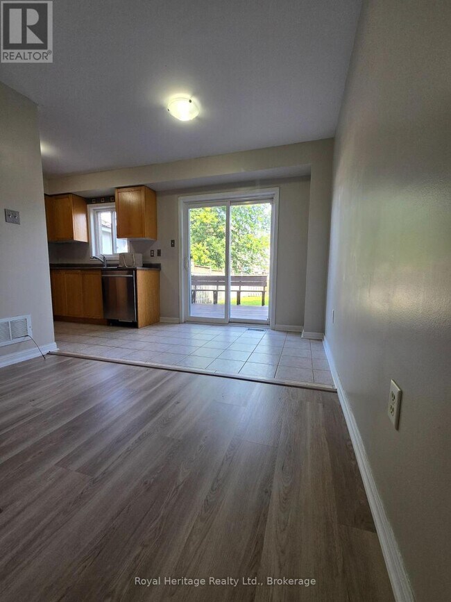 Building Photo - 67 Toscana Dr
