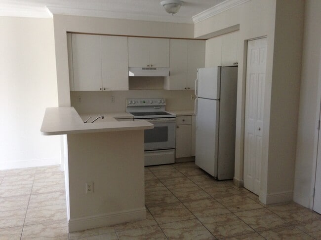 Kitchen - 11060 SW 196th St