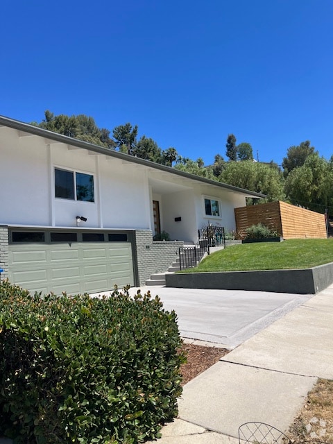 Building Photo - 5304 Baza Ave