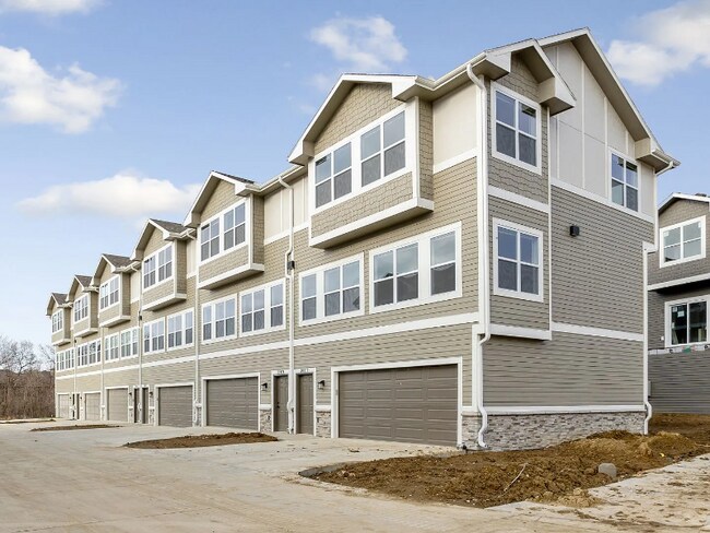 Foto del edificio - 20859 T Plz